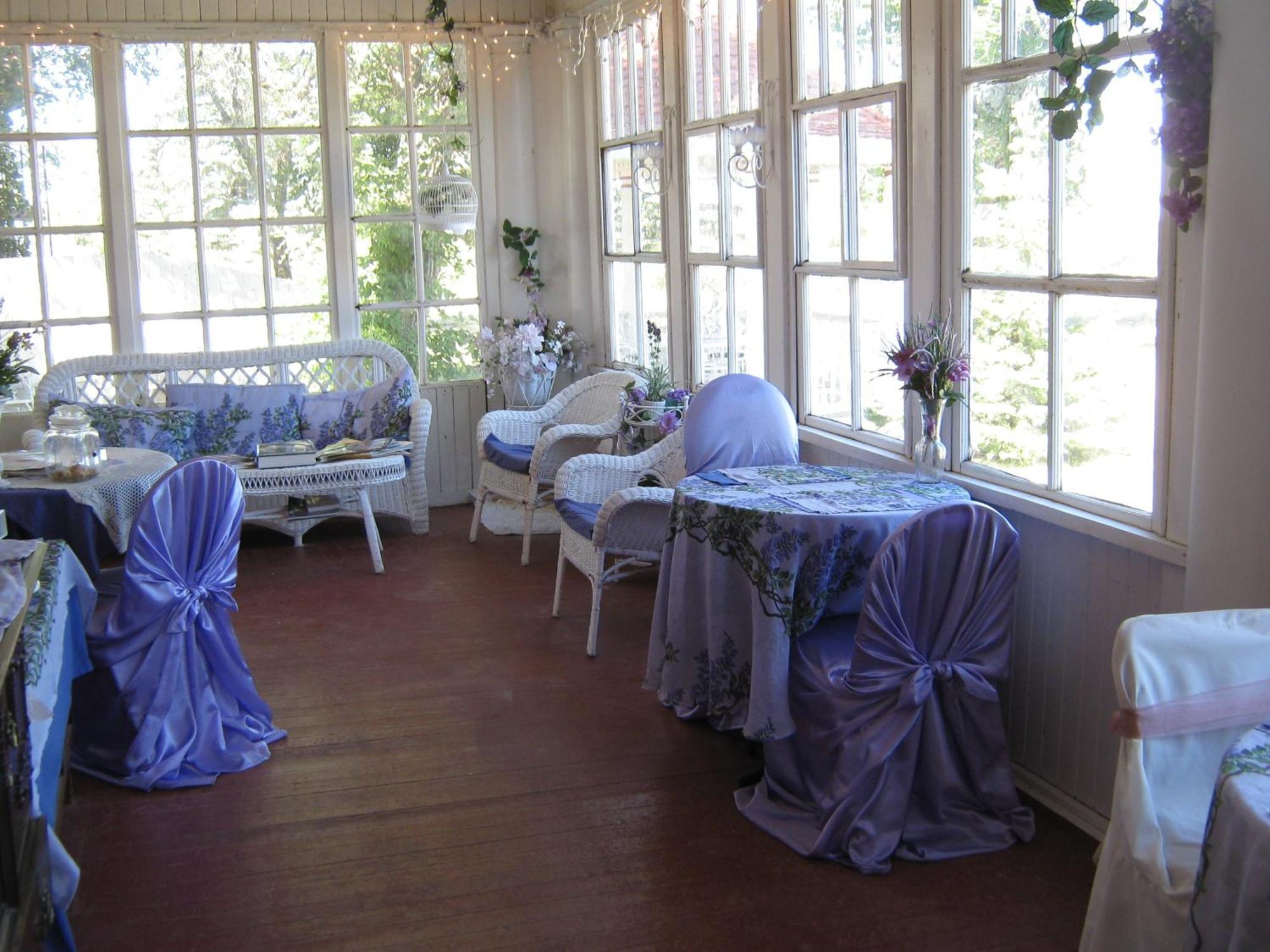 Wakamow Heights Bed And Breakfast Moose Jaw Exterior foto